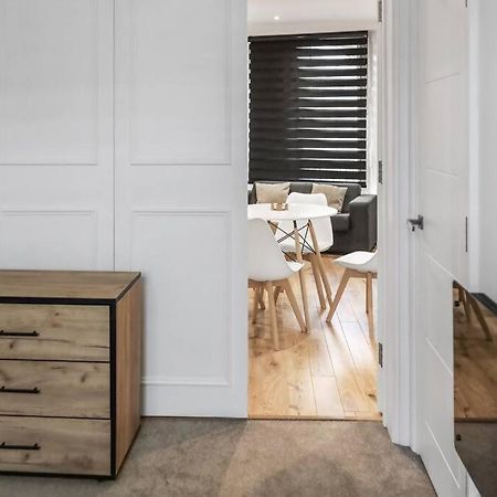 Bright And Spacious 1-Bdr Flat W/ Free Parking Ридинг Экстерьер фото