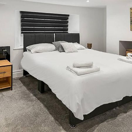 Bright And Spacious 1-Bdr Flat W/ Free Parking Ридинг Экстерьер фото