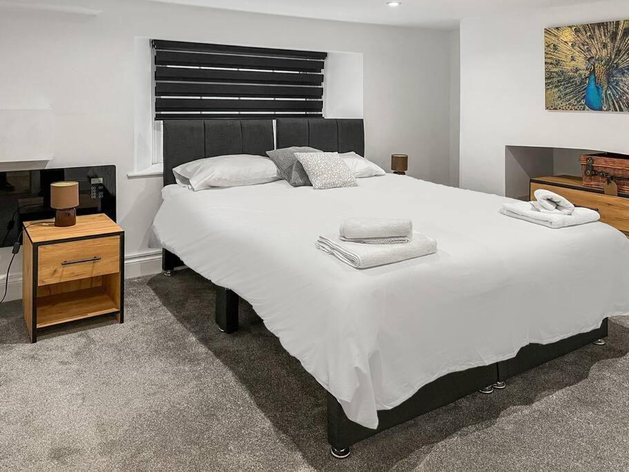 Bright And Spacious 1-Bdr Flat W/ Free Parking Ридинг Экстерьер фото
